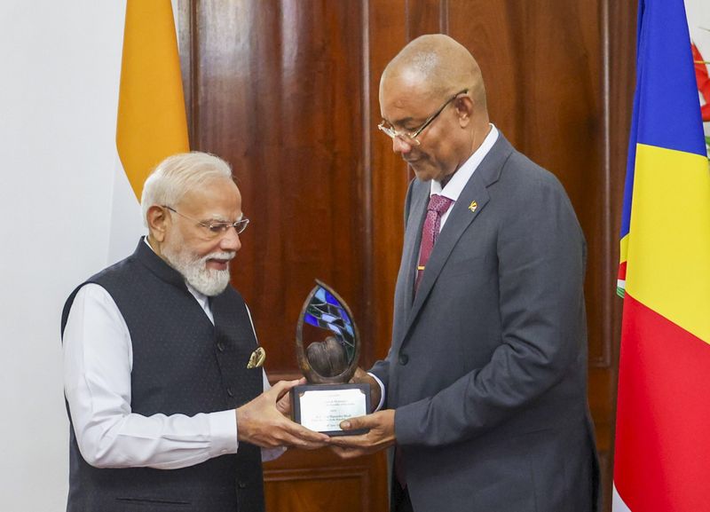 Modis Seychelles Visit: Typos on Newly Created Presidential Honour; India Leaves Door Open on Island Project - The Wire