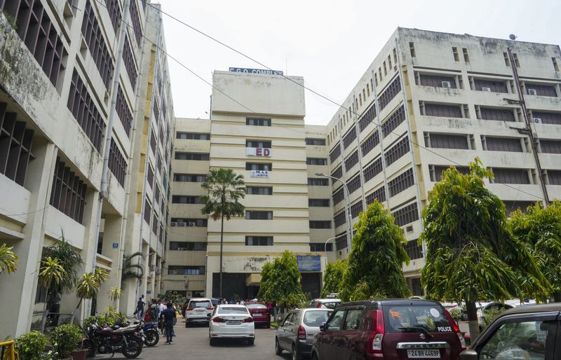 ED Searches Premises Linked to Trinamool Congress Over Alleged Routing of Party Funds - The Wire