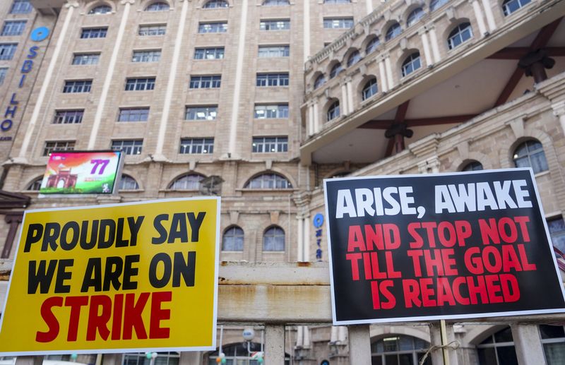 Why are Bank Unions Going on Strike? - The Wire