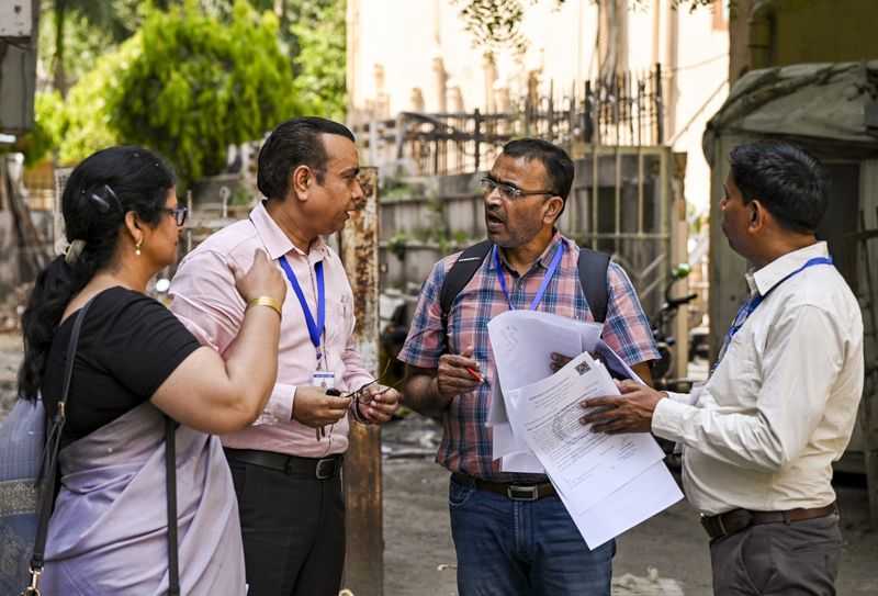 NPR in Disguise, Sabotaging Caste Count by Design? Why Census 2027 Has Raised Questions - The Wire