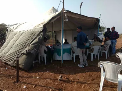 farmers protest in gujarat as government starts taking possession of land acquired in 1997