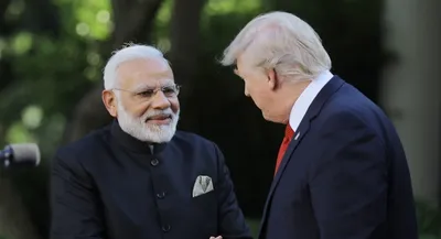 watch  why do powerful leaders like modi and trump avoid tough questions 