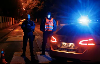 france  teacher beheaded after showing class cartoons of prophet mohammad