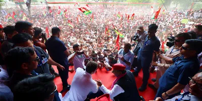 rahul gandhi and akhilesh yadav’s allahabad rally  signs of change or routine campaign exuberance 