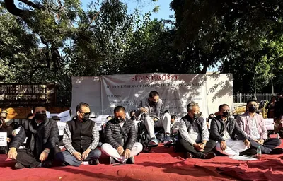  ignored for 19 months   7 bjp kuki mlas protest against union and state govts  neglect of manipur