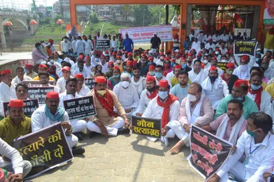 up creates curfew like conditions  bans protests against hathras gang rape and murder