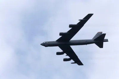us deploys b 52 bombers to middle east to counter threats from iran