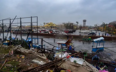 cyclone fani  odisha govt seeks center s help to restore power  telecom services