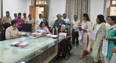 in kolhapur  students are transforming into communal mobs  fact finding team