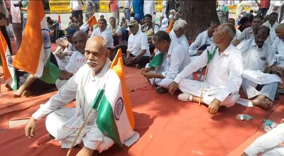 paramilitary veterans demand restoration of old pension scheme  knock at pm modi s door