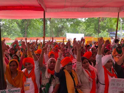  if food isn t essential  what is    women farmers have questions – and answers – for modi govt