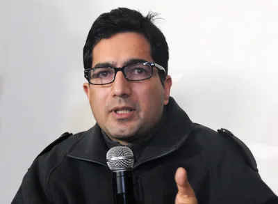 how will shah faesal s  new vocabulary  fit into j k s political landscape 
