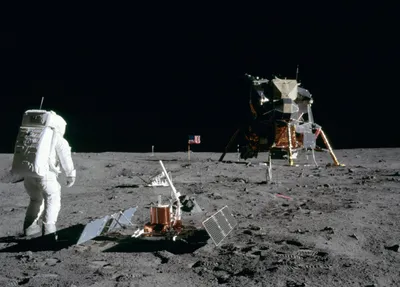 how the indian government celebrated the moon landing