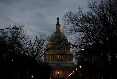us government shutdown enters third day as senate fails to clinch deal