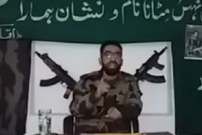 hizbul mujahideen  announces  planned meeting in srinagar  authorities on alert