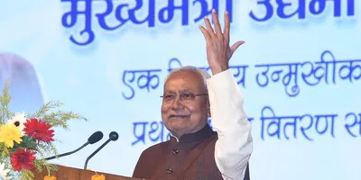 nitish s india exit  why the blame rests on mamata banerjee and arvind kejriwal