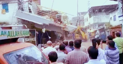 bhopal  family claims their house was demolished because of scuffle with municipal official