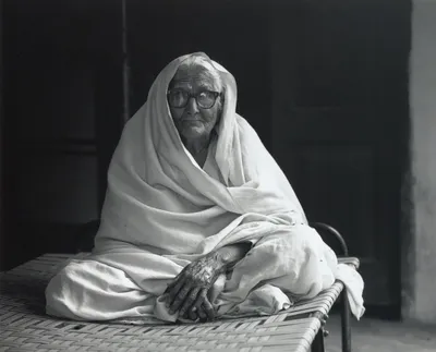 memories  pain  remorse  a partition portrait gallery