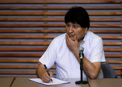 arrest warrant against former leader evo morales scrapped by bolivian judge