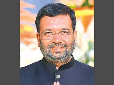  not a single rupee if congress wins   bjp mp mitesh patel’s  warning  raises alarm in gujarat