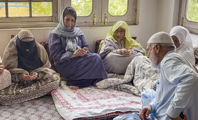 death of two time j k jamaat chief spotlights fissures  mufti seeks withdrawal of alleged fir against mourners