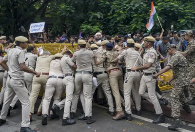  police threw people on the ground to beat them   a university student recounts the horror of july 20
