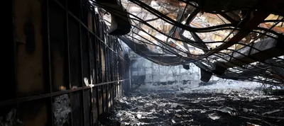 deadly iran jail fire erupted as police clashed with inmates  sources say