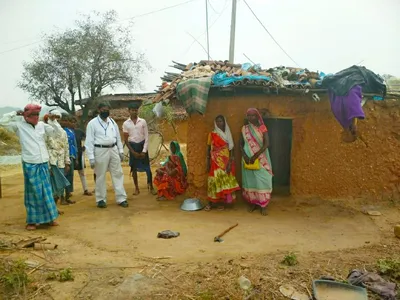 amidst the lockdown  a man grieves for his dead wife from 1 400 km away