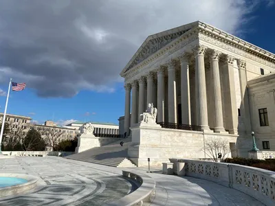 us supreme court to hear trump bid to exclude illegal immigrants from representation