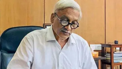 spectre of rafale deal returns to haunt ailing parrikar in goa