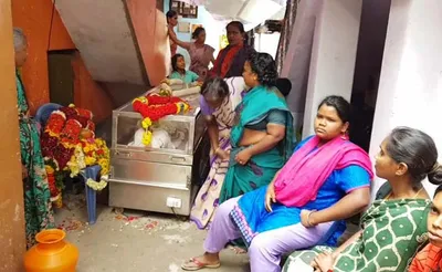 the life of labour  bengaluru sanitation worker commits suicide over pending wages