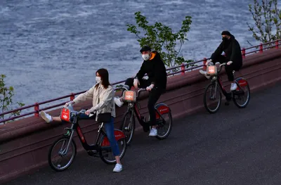 watch   coronavirus updates  april 23  indians among worst affected minority groups in england