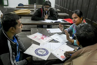 gujarat  should house demolitions lead to sir deletions  civil society activists say ‘they are’