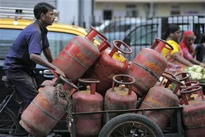 in bid to control inflation  govt sets up panel to review gas pricing formula