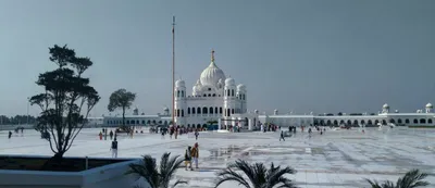 pakistan summons indian official over kartarpur
