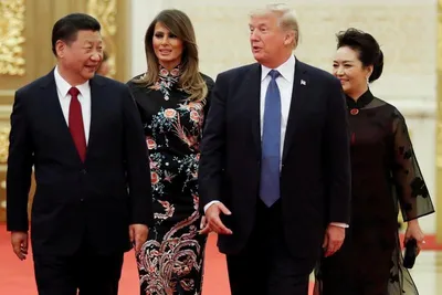 trump praises chinese president extending tenure indefinitely