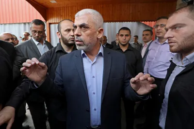 yehya al sinwar re elected to head hamas in gaza