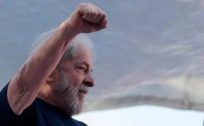 brazil ex leader lula not giving up fight to run in election