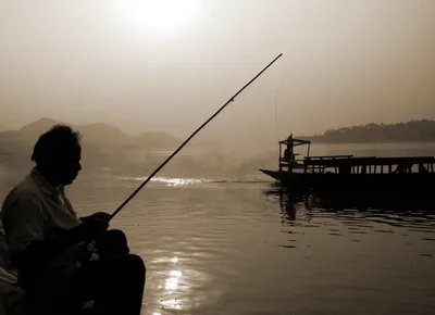 debate  miyah poetry in the assam context