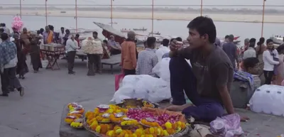 watch   kashi corridor  small vendors forced to shut shop and a dalit colony destroyed