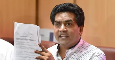 in backing kapil mishra  rss shows riot hand