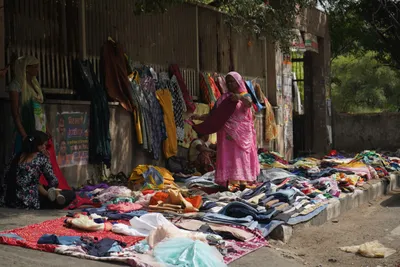 extreme heat is costing delhi s women workers their health and income