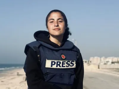  it’s bisan from gaza  and i’m still alive   how a refrain captured palestine