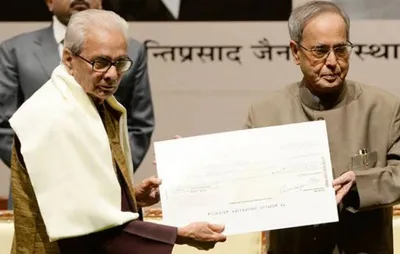 death has not been able to put a full stop to kedarnath singh s poetry