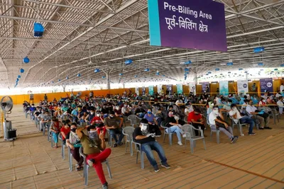 health experts say india missed early alarm  let deadly coronavirus variant spread