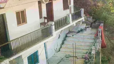 uttarakhand  temple collapses in joshimath  cracks seen in karnaprayag too