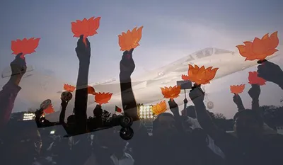 is the rafale deal turning out to be bjp s bofors moment 