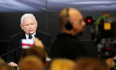 poland s ruling nationalists win majority in parliament