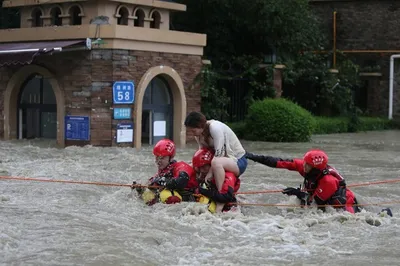 china floods wreak havoc across the country