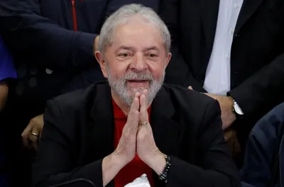 brazil s supreme court annuls former president lula s convictions